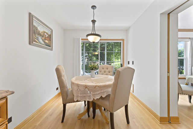 141 Crescent Lane, Unit 141 Schaumburg, IL 60193 - Photo 8 of 22