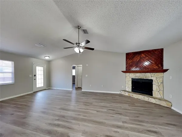 $1,819 | Undisclosed Address, Spring Hill, FL 34609