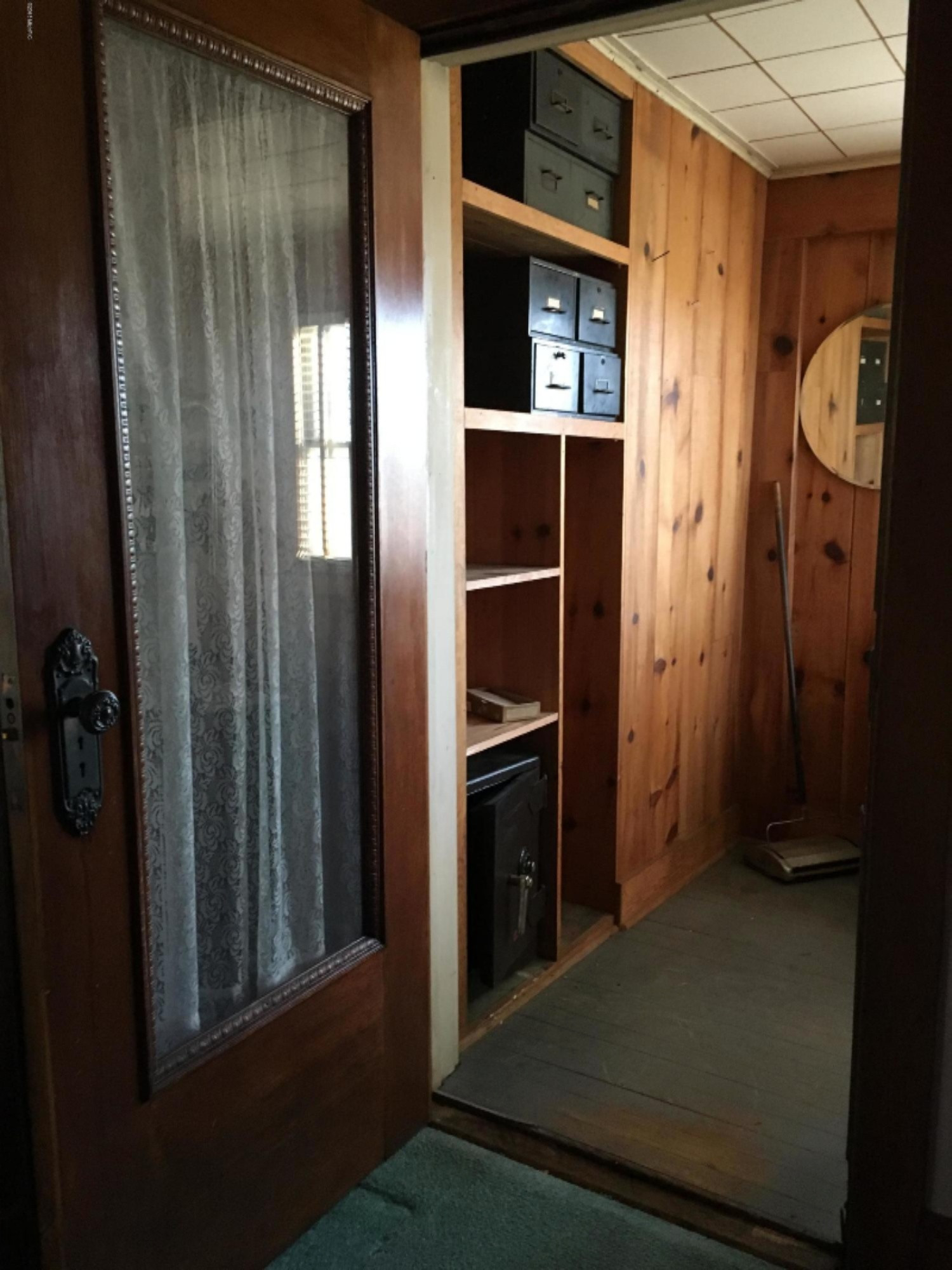 2575 Niles Road St. Joseph, MI 49085 - Photo 13 of 34 IMG_5183