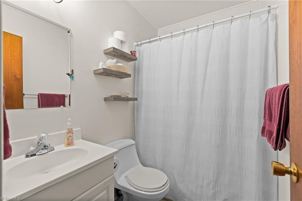 3673 Pine Ridge Drive Trinity, NC 27370 - Photo 16 of 38
