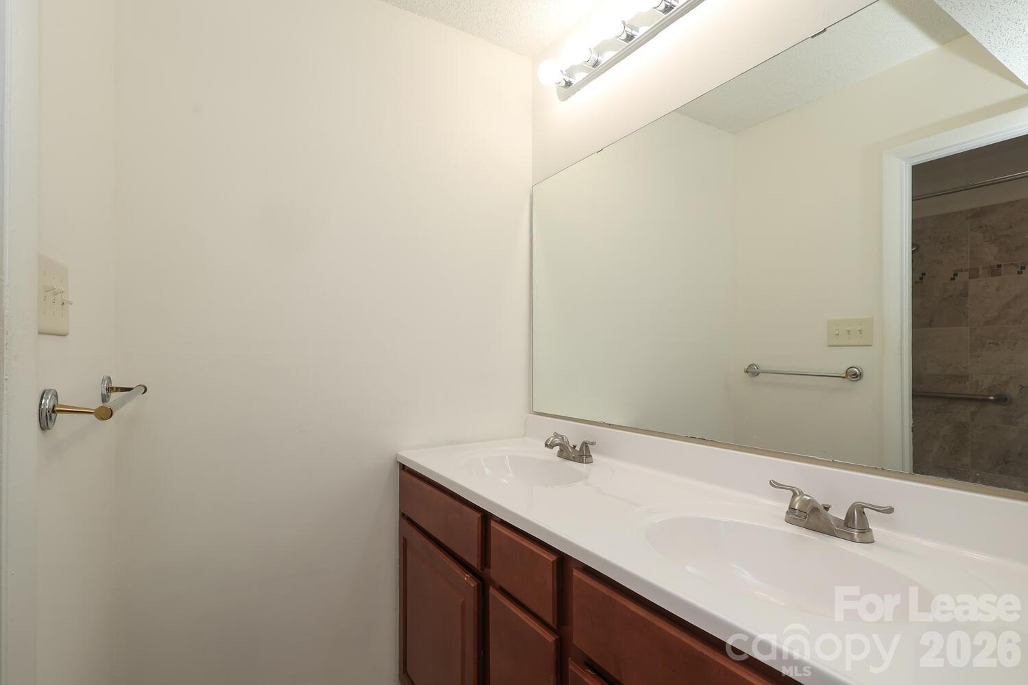 4912 Sardis Road, Unit F Charlotte, NC 28270 - Photo 14 of 19