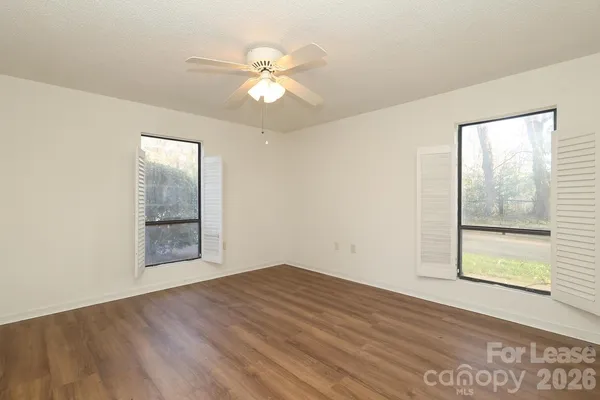 $1,600 | 4912 Sardis Road, Unit F, Charlotte, NC 28270