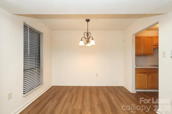 $1,600 | 4912 Sardis Road, Unit F, Charlotte, NC 28270
