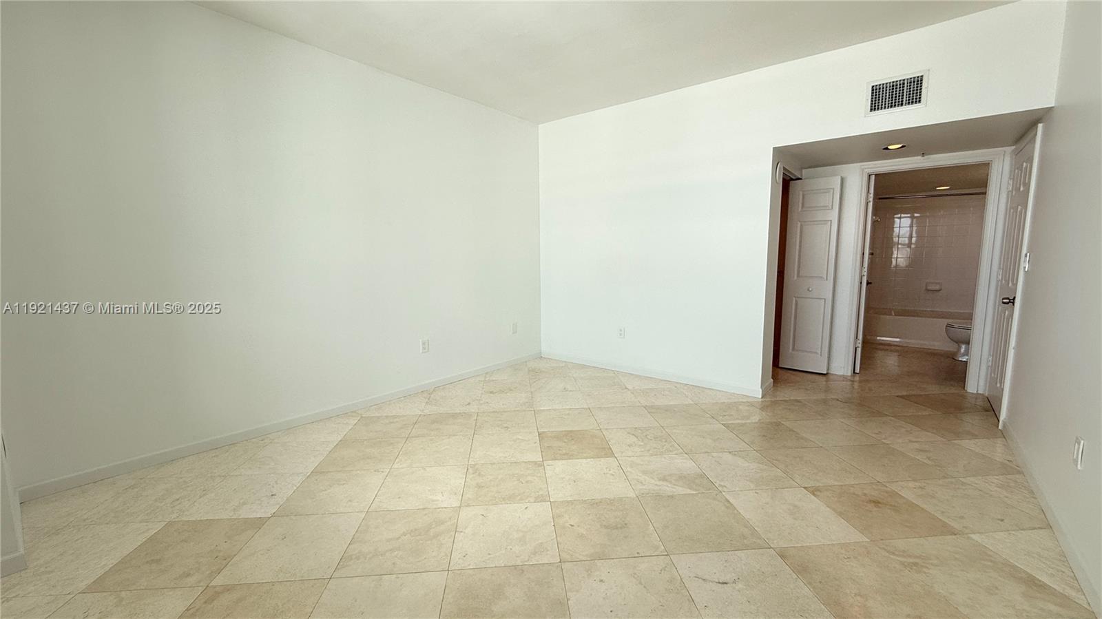 1155 Brickell Bay Drive, Unit PH104 Miami, FL 33131 - Photo 13 of 35 a view of an empty room