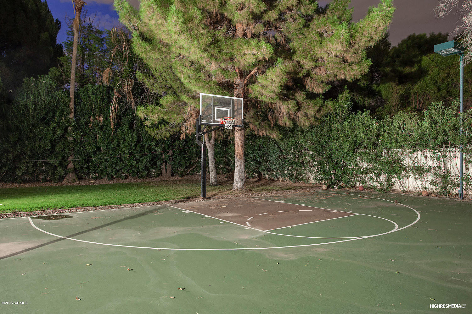8321 South Terrace Road Tempe, AZ 85284 - Photo 23 of 23 SPORT COURT W/LIGHTING