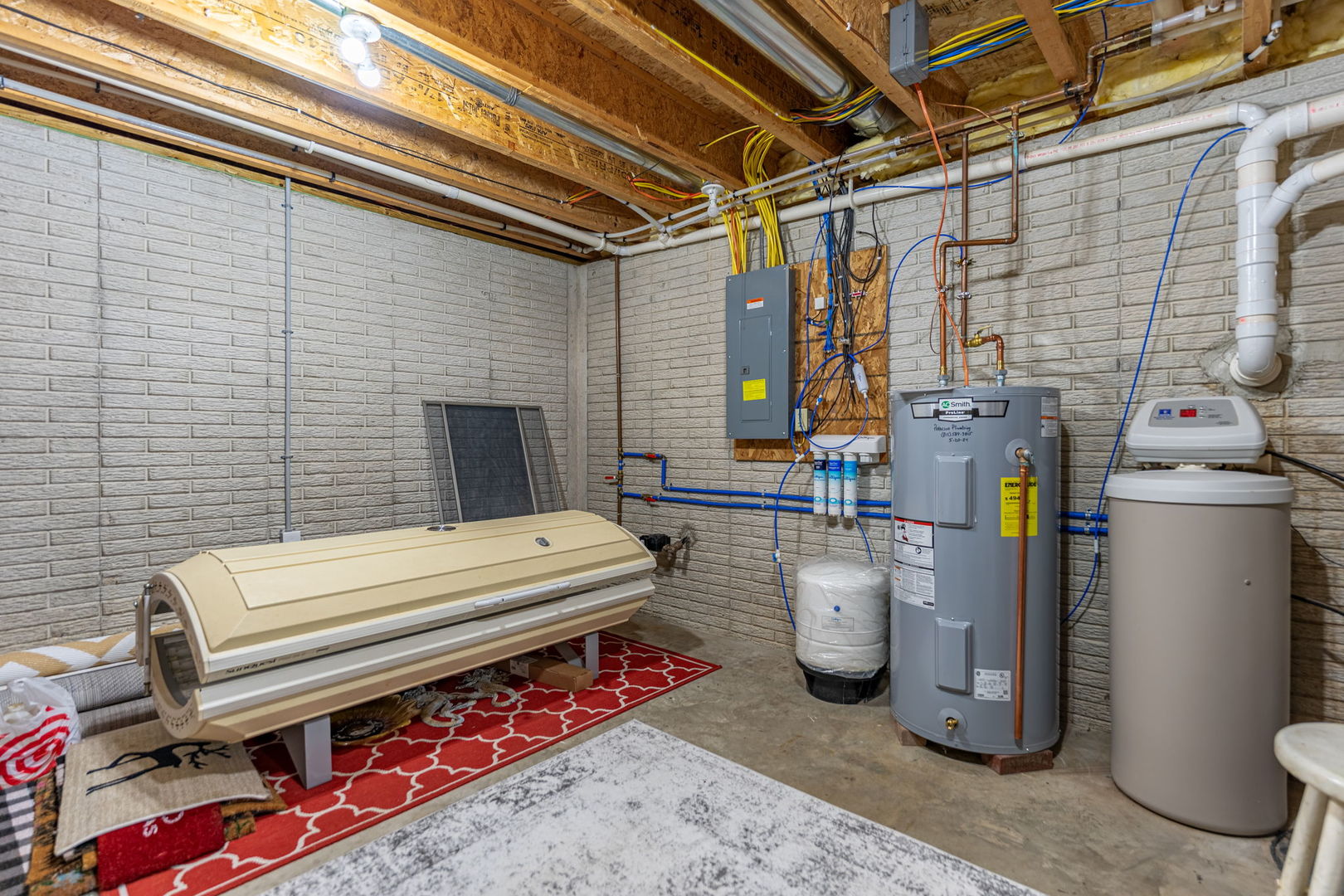 124 5th Street Fulton, IL 61252 - Photo 29 of 45 a utility room with dryer and washer