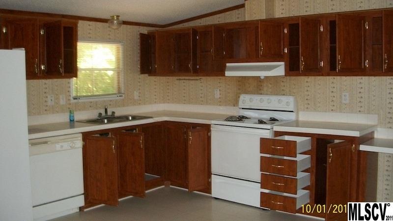 4613 Buffalo Shoals Road Maiden, NC 28650 - Photo 4 of 10 Gallery Image 4