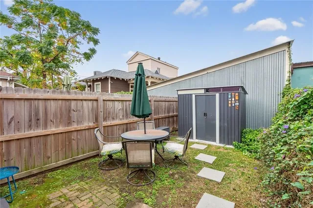 $2,400 | 4725 Laurel Street, New Orleans, LA 70115