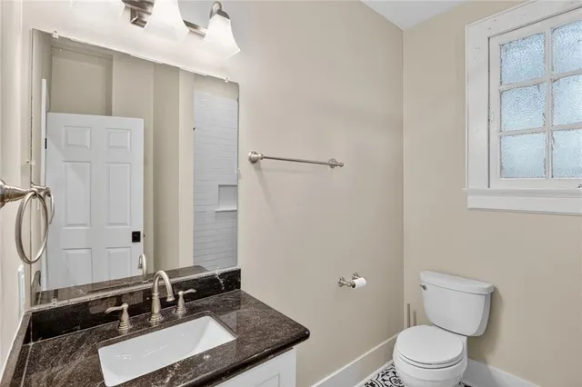 $2,400 | 4725 Laurel Street, New Orleans, LA 70115