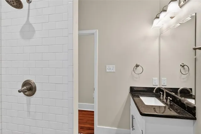 $2,400 | 4725 Laurel Street, New Orleans, LA 70115