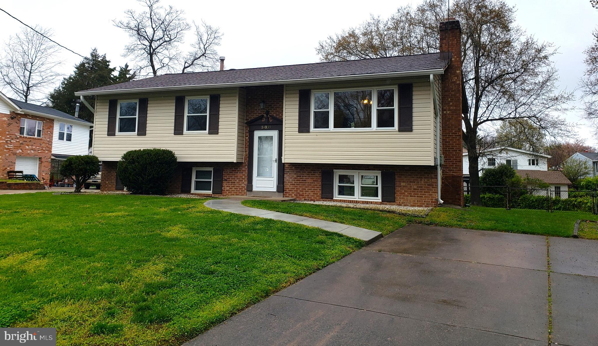 14039 Grayson Road Woodbridge, VA 22191 - Photo 2 of 4 Gallery Image 2