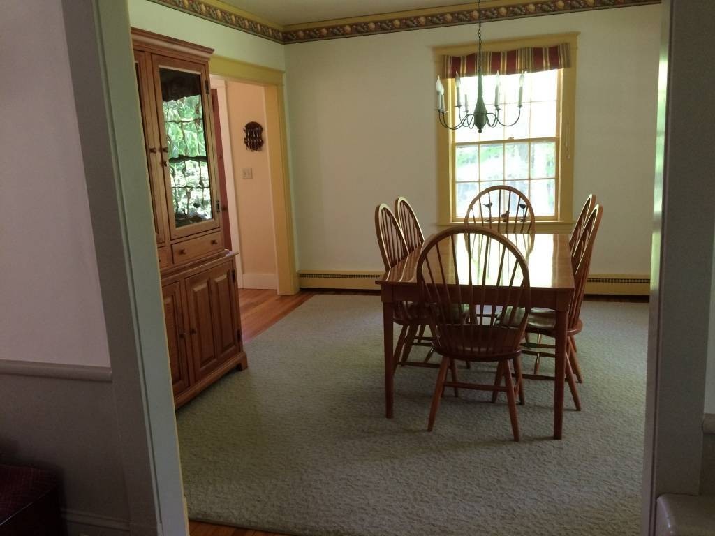 8 Smith Road Hanover, NH 03755 - Photo 3 of 6