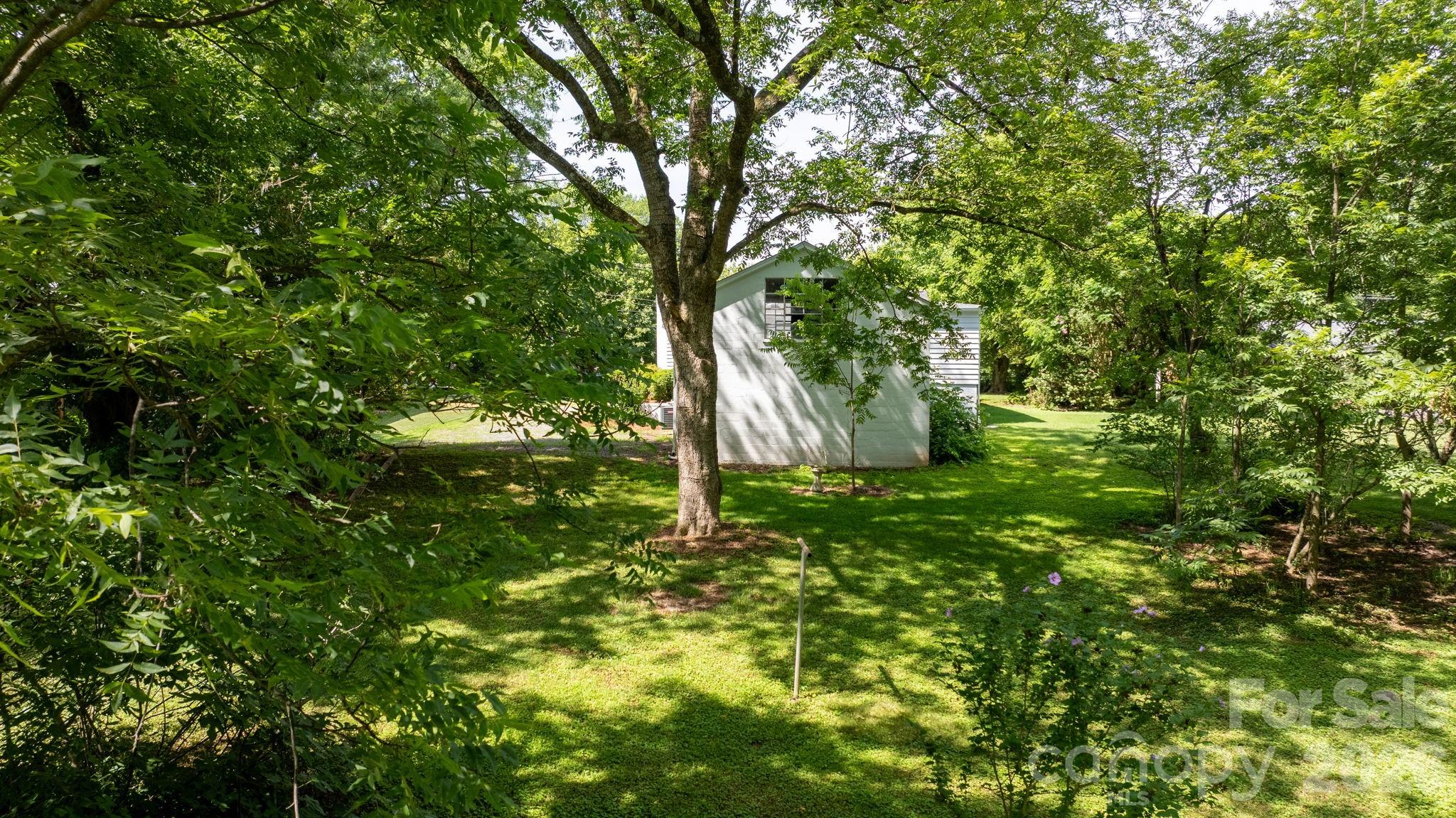 608 1st Street West Conover, NC 28613 - Photo 13 of 35