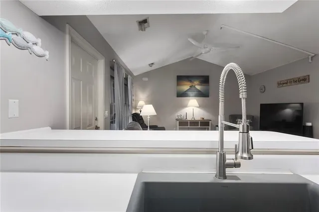 $169,000 | 2407 Northeast 68th Street, Gladstone, MO 64118