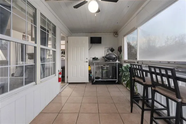 $169,000 | 2407 Northeast 68th Street, Gladstone, MO 64118