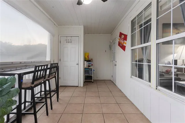 $169,000 | 2407 Northeast 68th Street, Gladstone, MO 64118