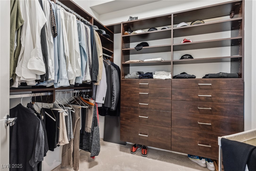 2857 Paradise Road, Unit 2203 Las Vegas, NV 89109 - Photo 39 of 48 Primary Closet