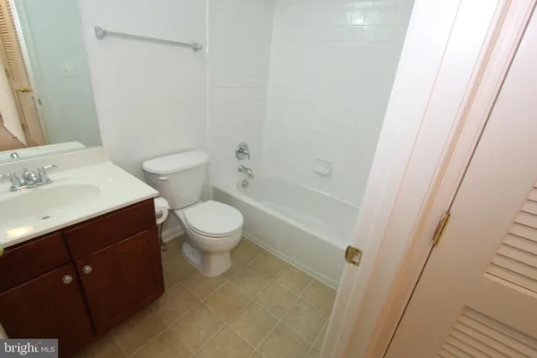 $2,800 | 4464 Beacon Grove Circle, Unit 602A, Fairfax, VA 22033