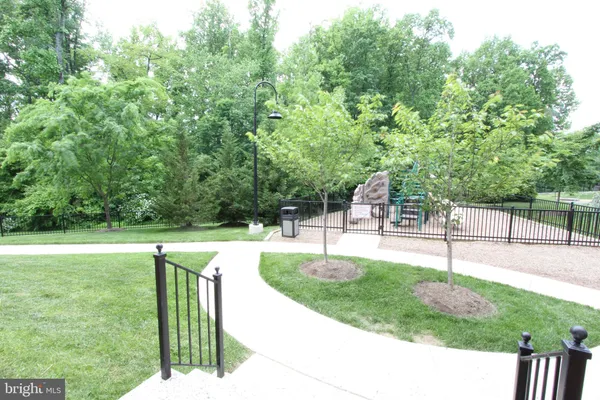 $2,800 | 4464 Beacon Grove Circle, Unit 602A, Fairfax, VA 22033