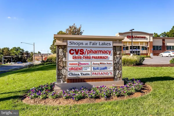 $2,800 | 4464 Beacon Grove Circle, Unit 602A, Fairfax, VA 22033