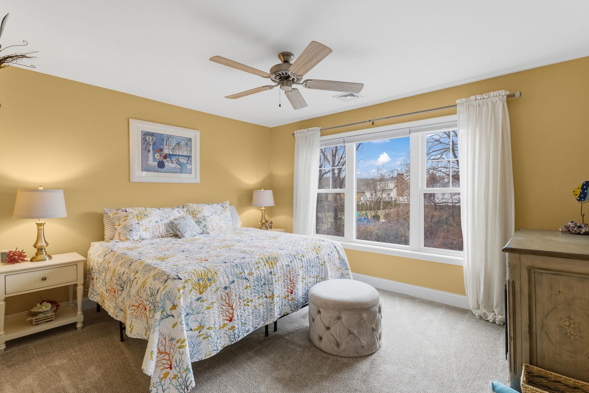 33 Sable Way, Unit 2 Manchester, NH 03102 - Photo 36 of 60