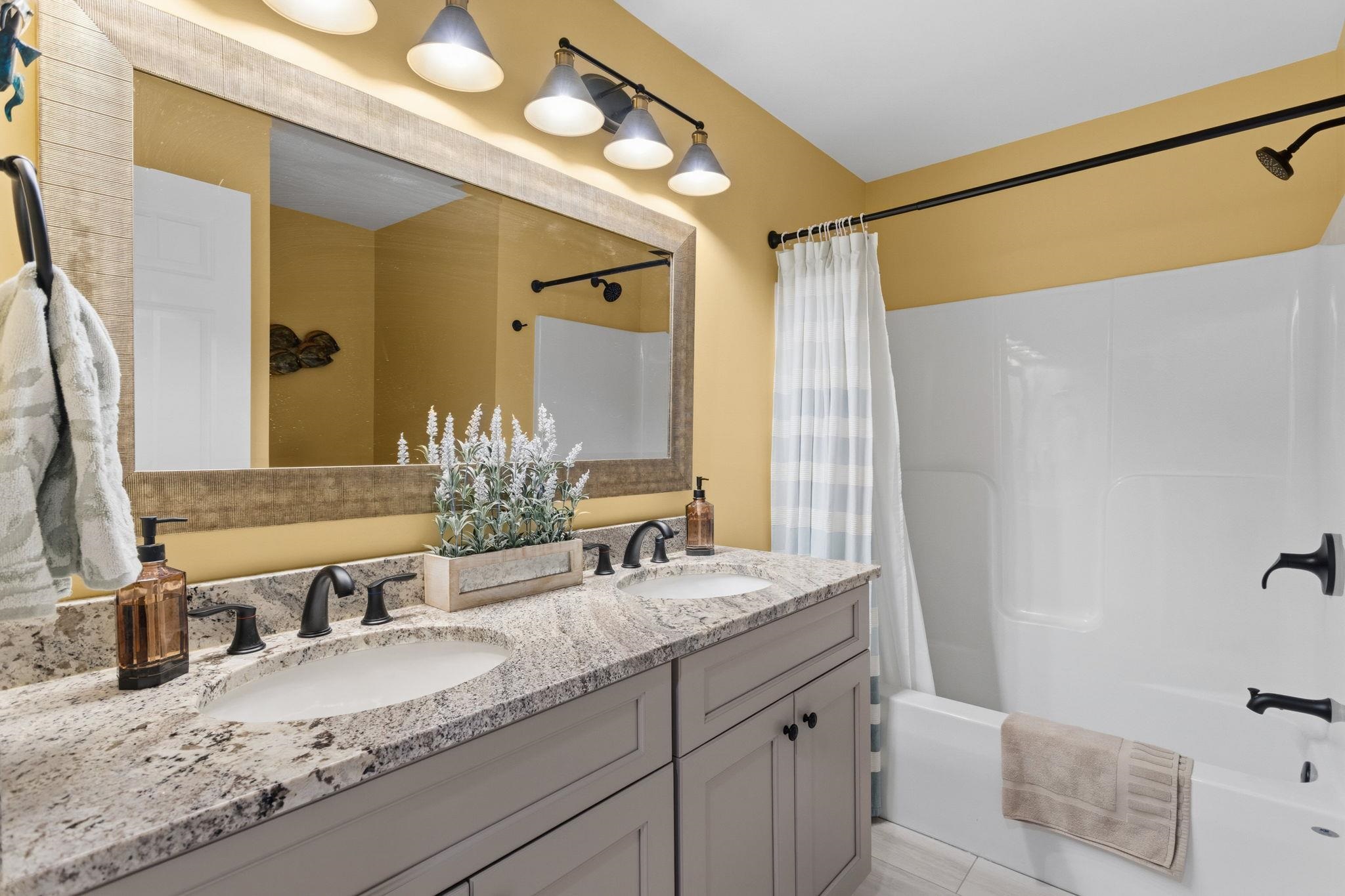 33 Sable Way, Unit 2 Manchester, NH 03102 - Photo 39 of 60