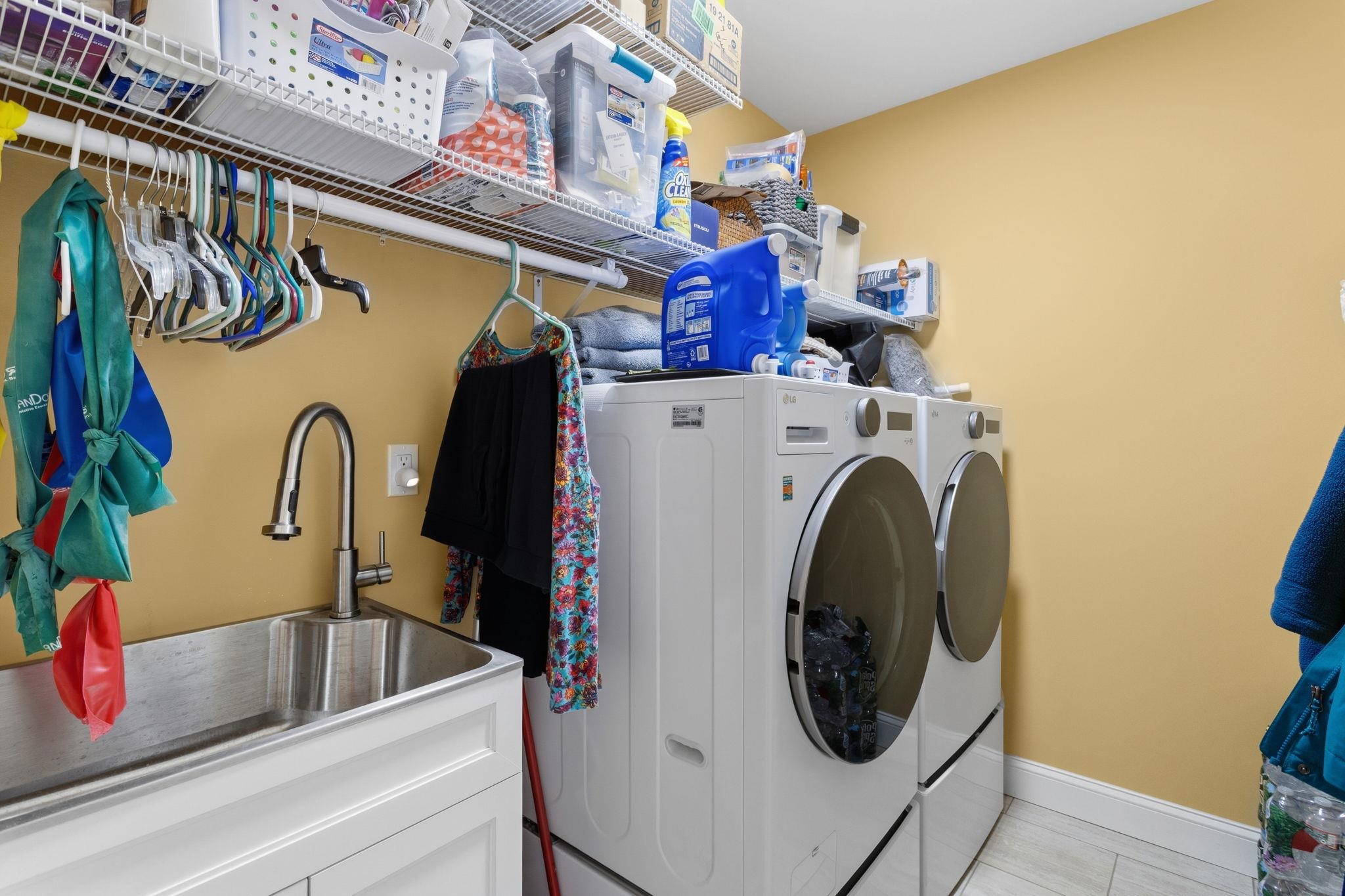 33 Sable Way, Unit 2 Manchester, NH 03102 - Photo 44 of 60