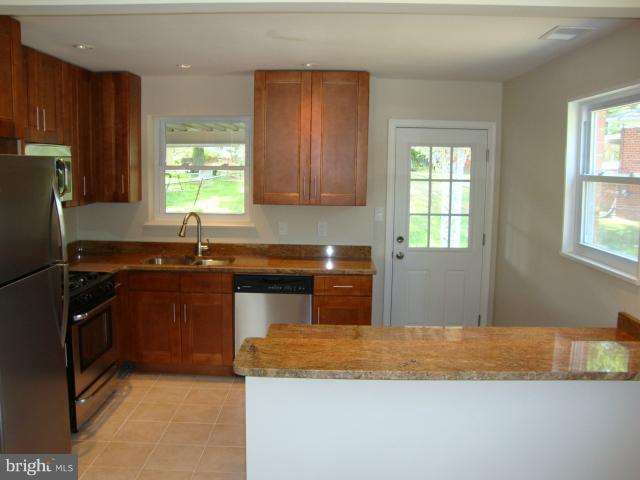 3517 Riviera Street Temple Hills, MD 20748 - Photo 3 of 9 Kitchen
