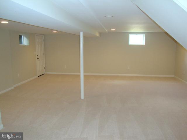 3517 Riviera Street Temple Hills, MD 20748 - Photo 4 of 9 Family Room