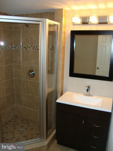 3517 Riviera Street Temple Hills, MD 20748 - Photo 7 of 9 Bath