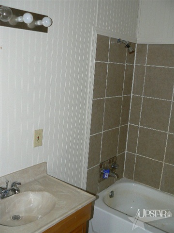 11121 Indianapolis Road Fort Wayne, IN 46809 - Photo 8 of 10