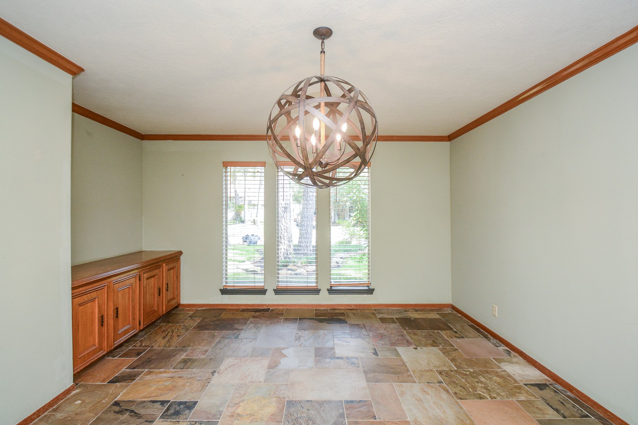 5511 Nodaway Lane Spring, TX 77379 - Photo 6 of 33