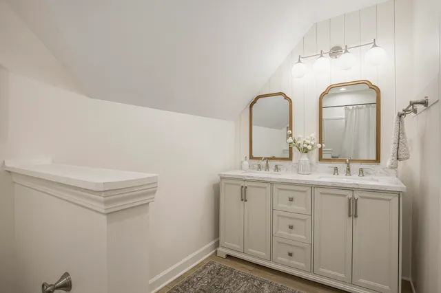 $1,650,000 | 1233 Ballybunion Court Southeast, Grand Rapids, MI 49546