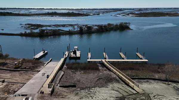 $529,900 | 55 Dockside Drive, Hampstead, NC 28443