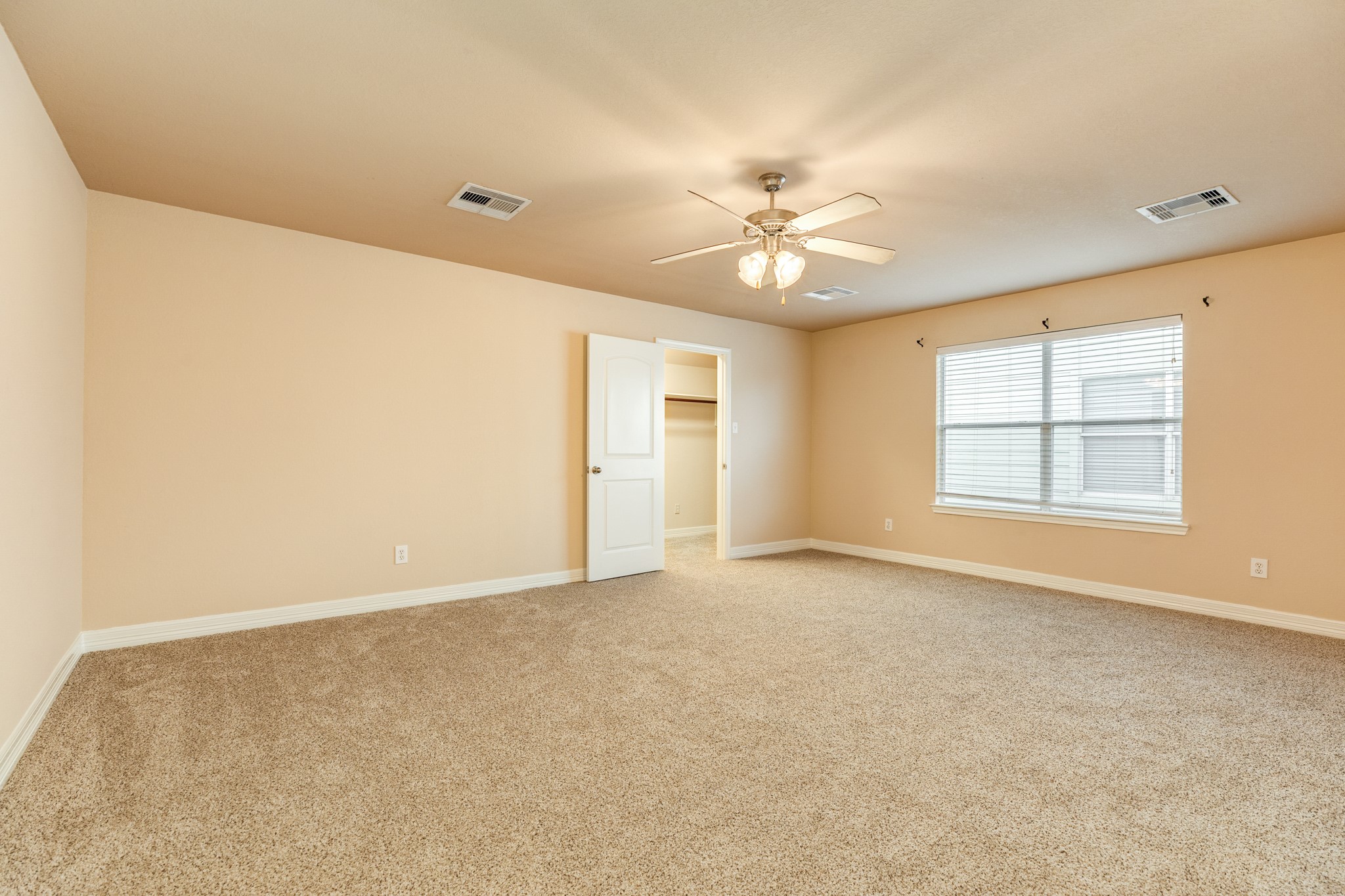 1025 Luke Drive Alvin, TX 77511 - Photo 18 of 20