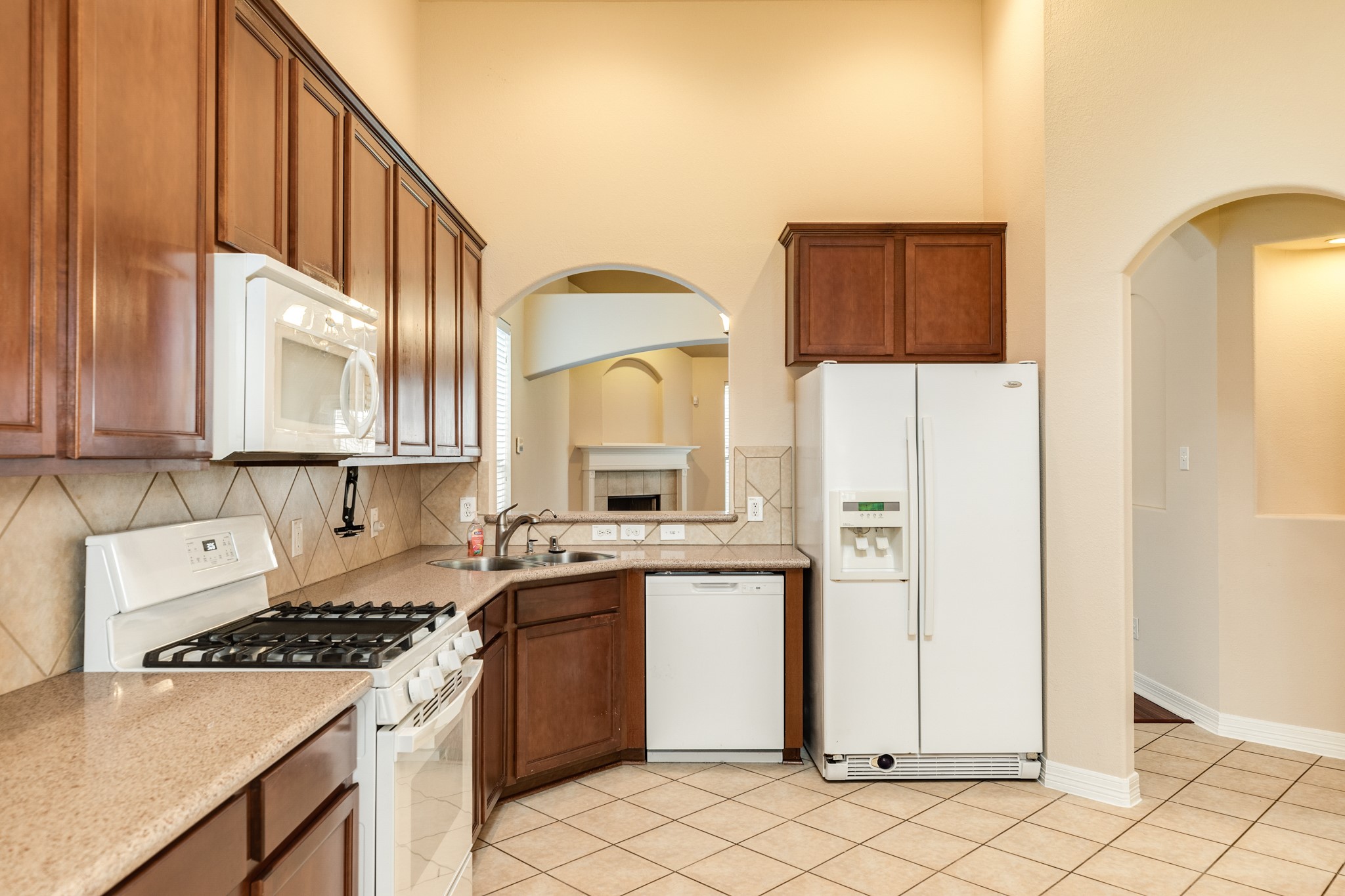 1025 Luke Drive Alvin, TX 77511 - Photo 10 of 20