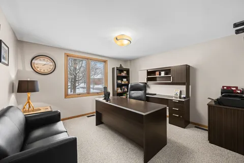 215 East Ryan Court, Arlington Heights, IL 60005