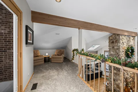 215 East Ryan Court, Arlington Heights, IL 60005