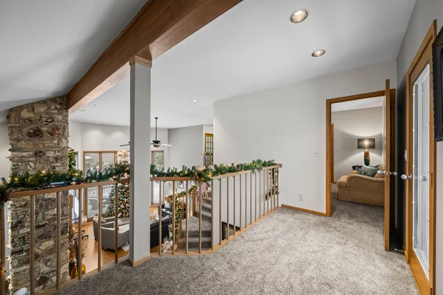 215 East Ryan Court, Arlington Heights, IL 60005