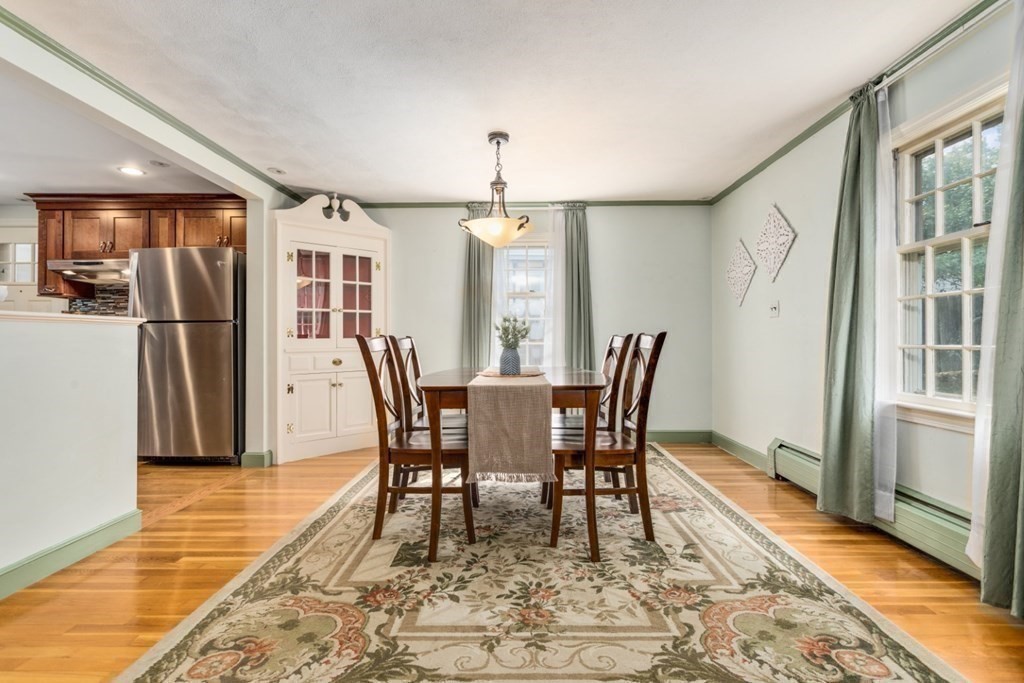 124 Prospect Street Reading, MA 01867 - Photo 16 of 37 Gallery Image 16