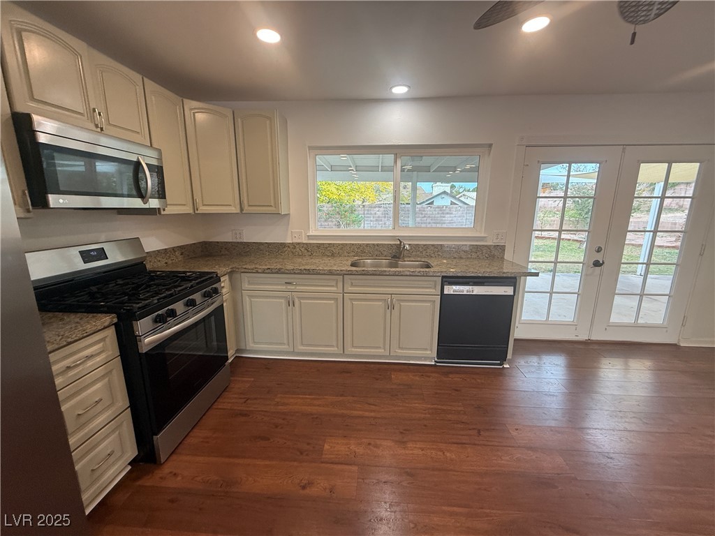 1502 Christina Drive Boulder City, NV 89005 - Photo 32 of 55