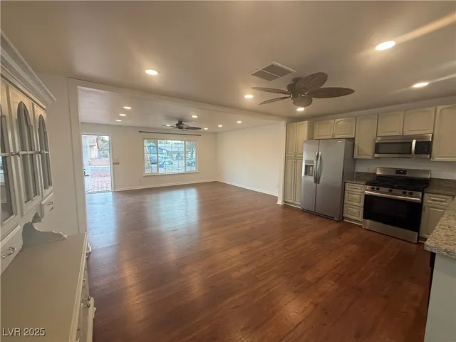 $2,150 | 1502 Christina Drive, Boulder City, NV 89005