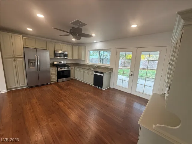 $2,150 | 1502 Christina Drive, Boulder City, NV 89005