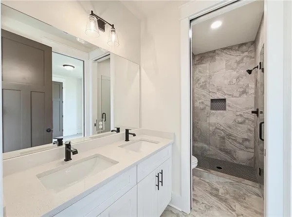 $879,900 | 151 Palisade Drive, Rydal, GA 30171