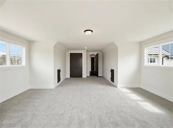 $879,900 | 151 Palisade Drive, Rydal, GA 30171