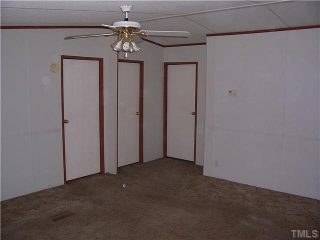 595 Oliver Loop Road Roxboro, NC 27574 - Photo 4 of 8