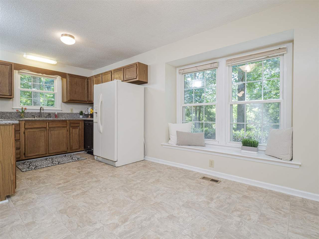 4408 Surry Ridge Circle Apex, NC 27539 - Photo 9 of 23 Photo 9