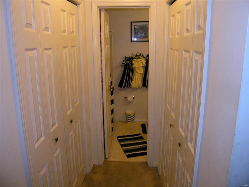 2327 Kratky Road, Unit C St. Louis, MO 63114 - Photo 5 of 10