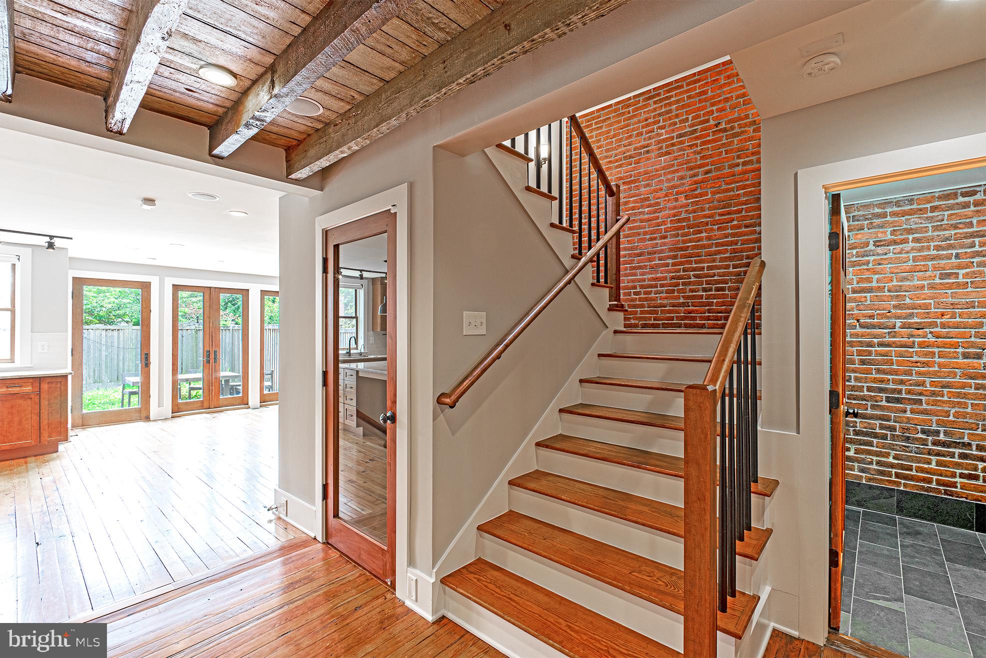 325 D Street Southeast Washington, DC 20003 - Photo 33 of 59