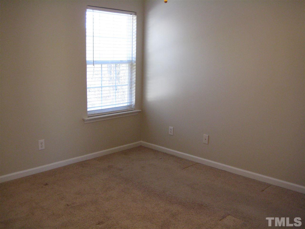 5915 Dowse Circle Raleigh, NC 27610 - Photo 8 of 11